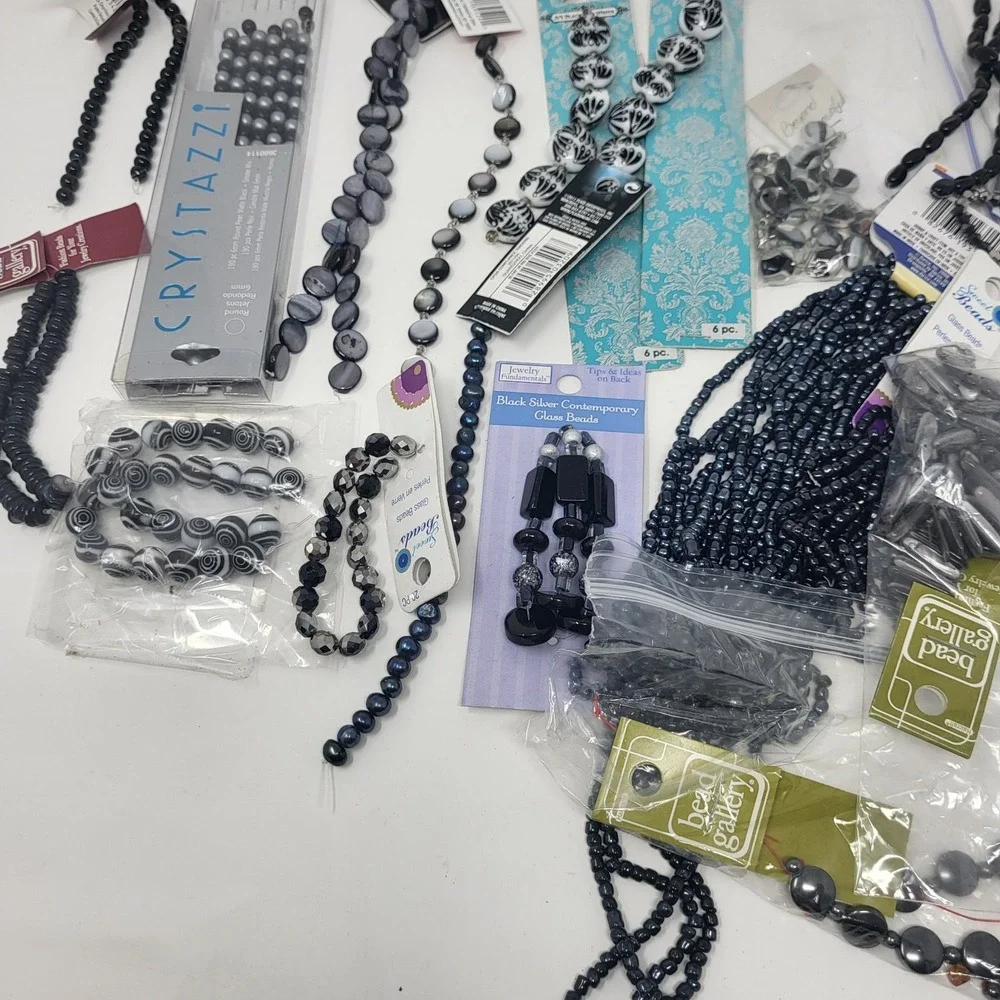 Bundle Of Jewelry Making Supplies Beads Arts Crafts Black Lot #10